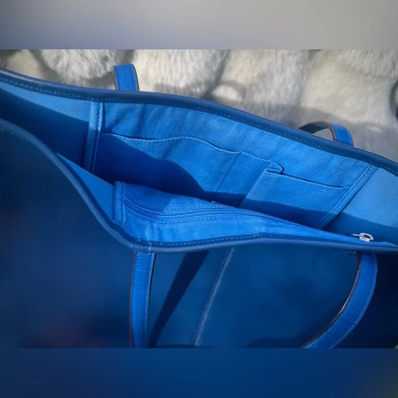 Coach Blue Leather Tote Bag With Original Hang Tags - Picture 12 of 14